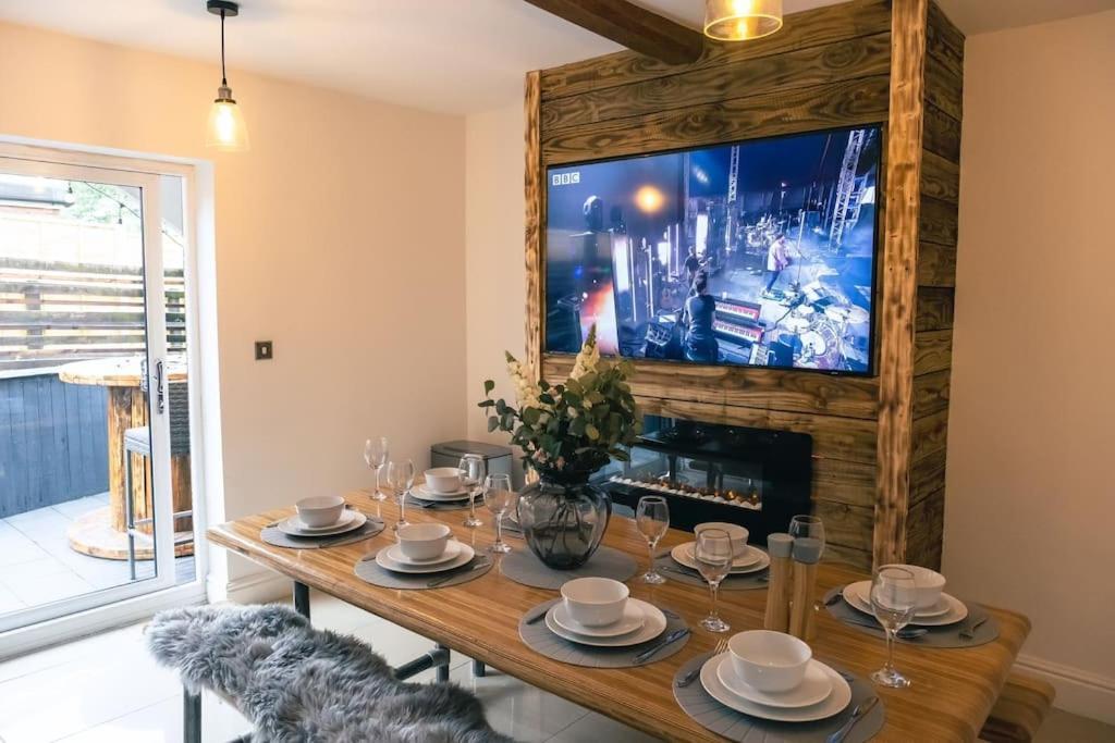 Cheadle Haven: 4-bedroom Retreat Near Alton Towers * Cheadle (Staffordshire)